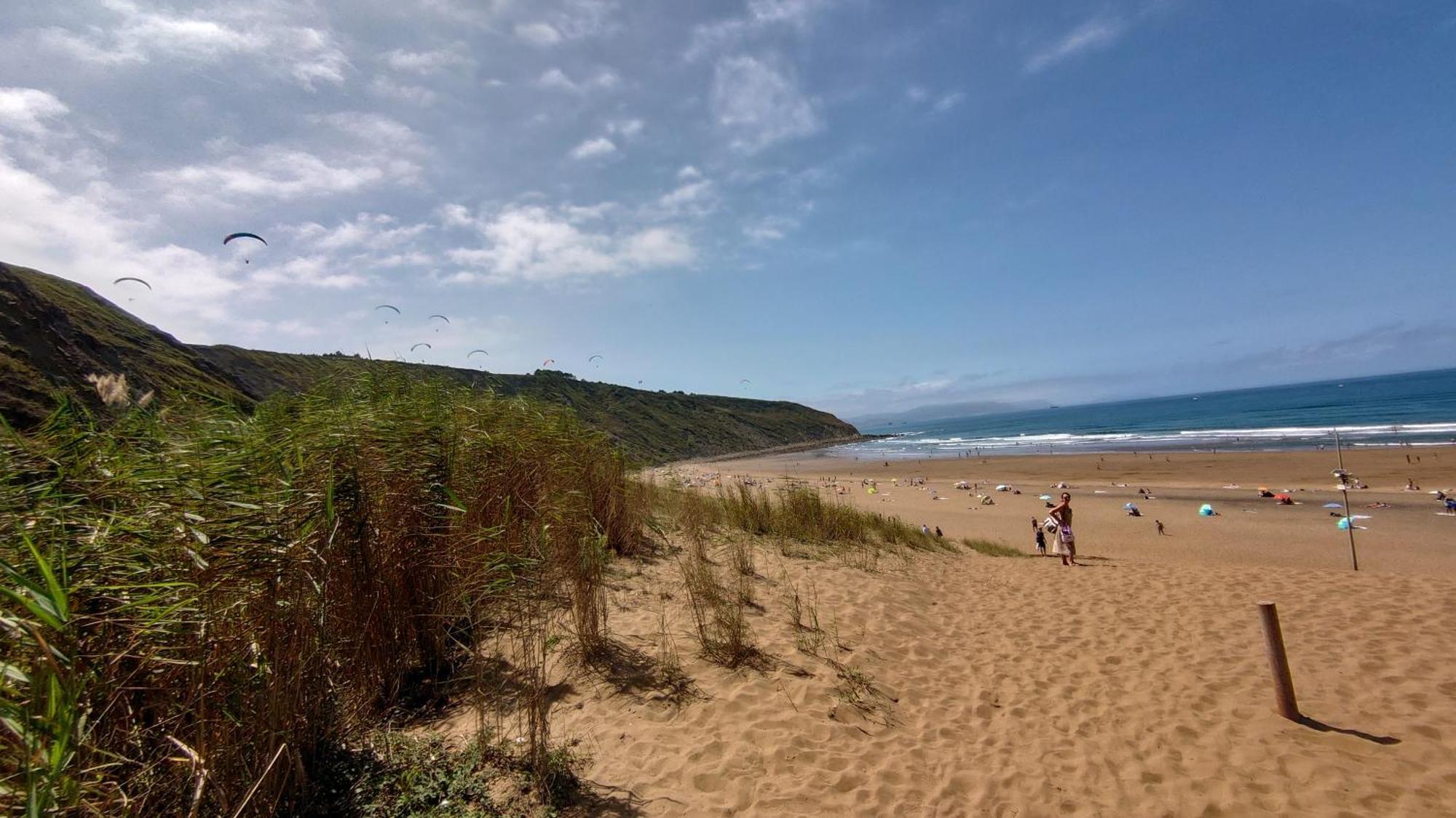 Junto A Las Playas,Dos Terrazas Y Vistas Al Mar Sopelana Exteriör bild